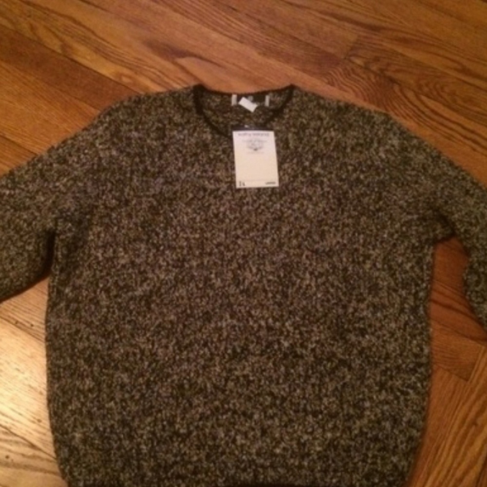 〽️BNWT V-Neck Sweater, Multi Colored Brown